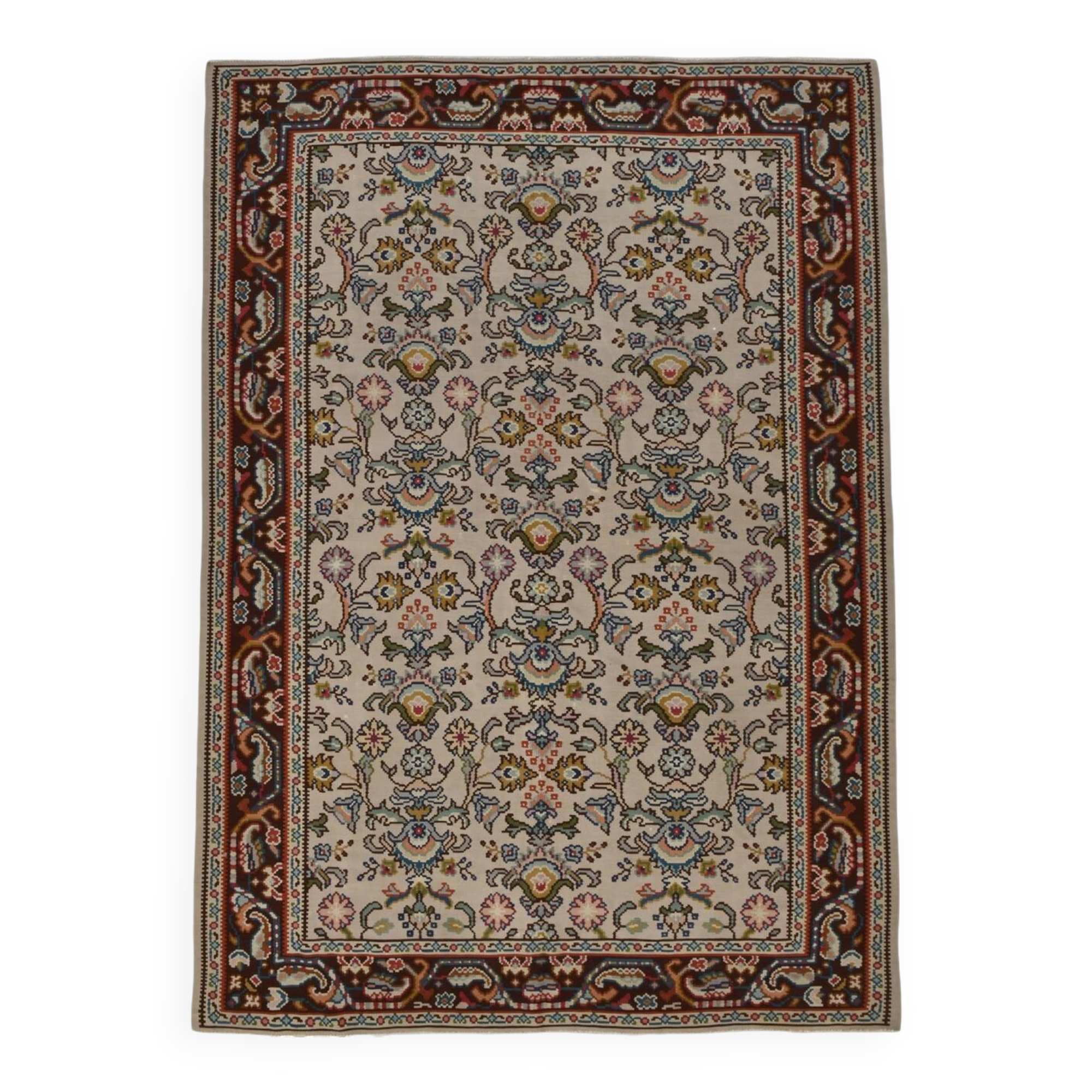 Un tapis persan oriental crème à motifs floraux – Élégance classique