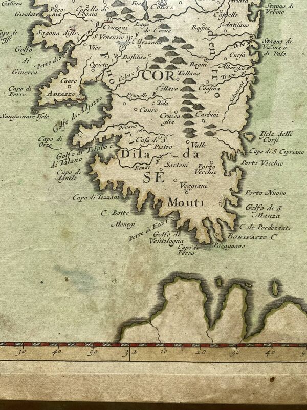 Ancienne carte de l'Isle de Corse encadrée sous verre