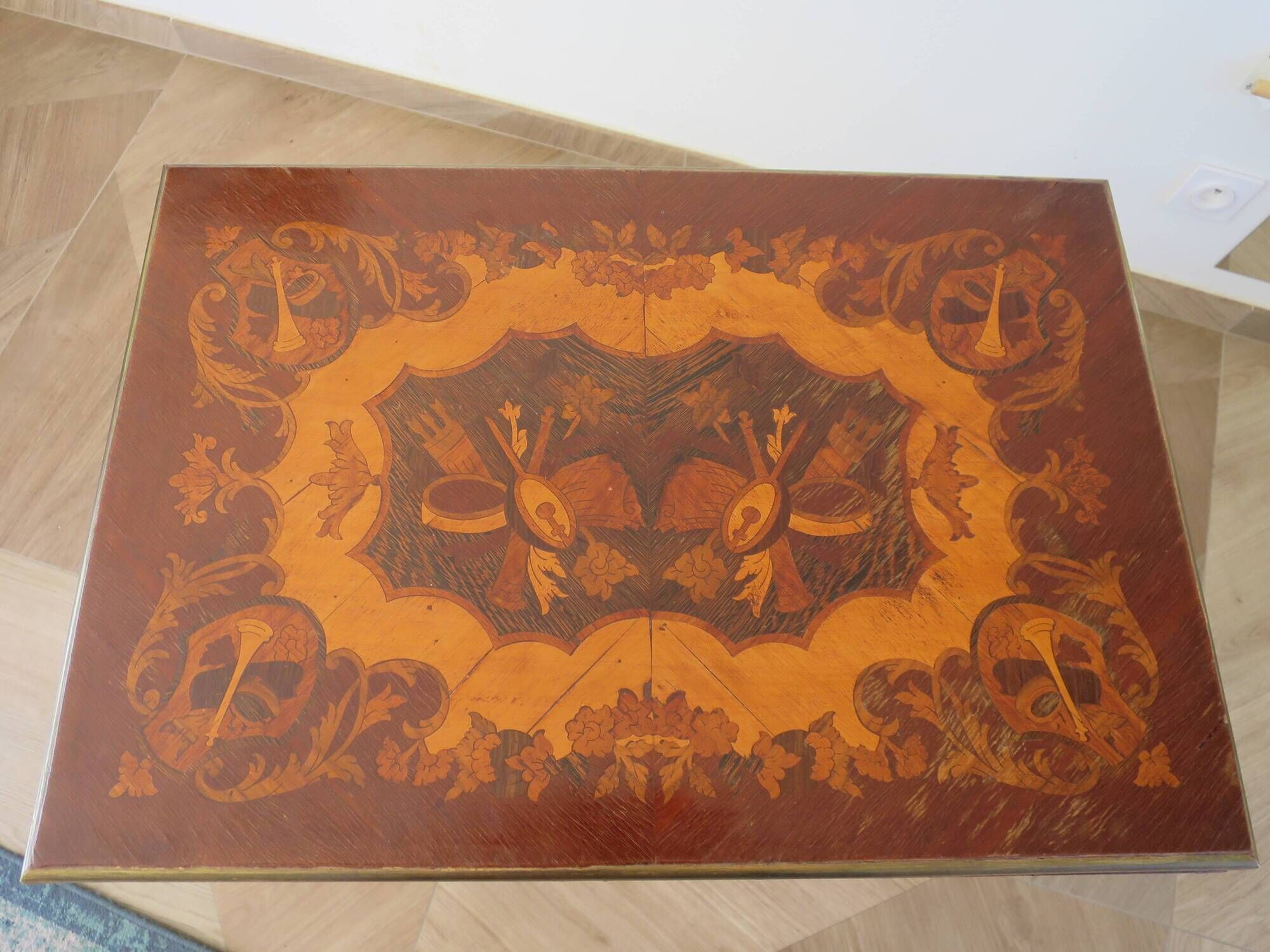 Rare - portfolio game table in marquetry and decorative bronze - Louis XVI style - Early 1900