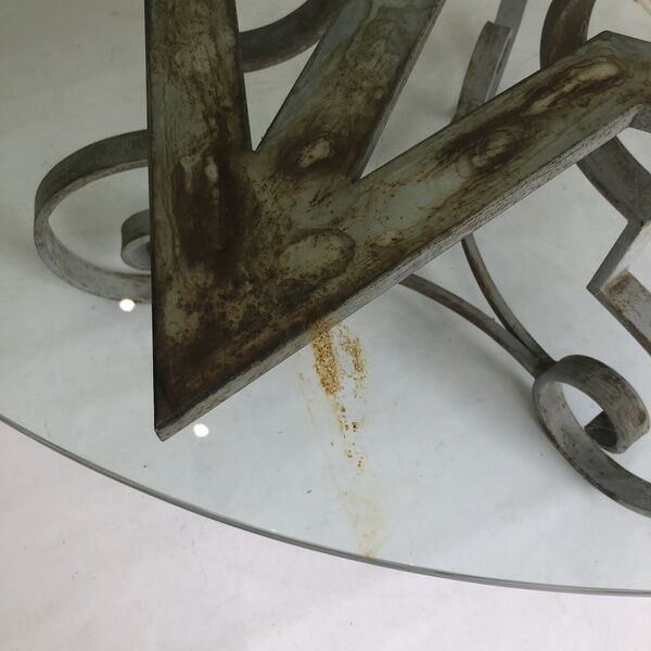 Star shaped cast iron round dining table 1970