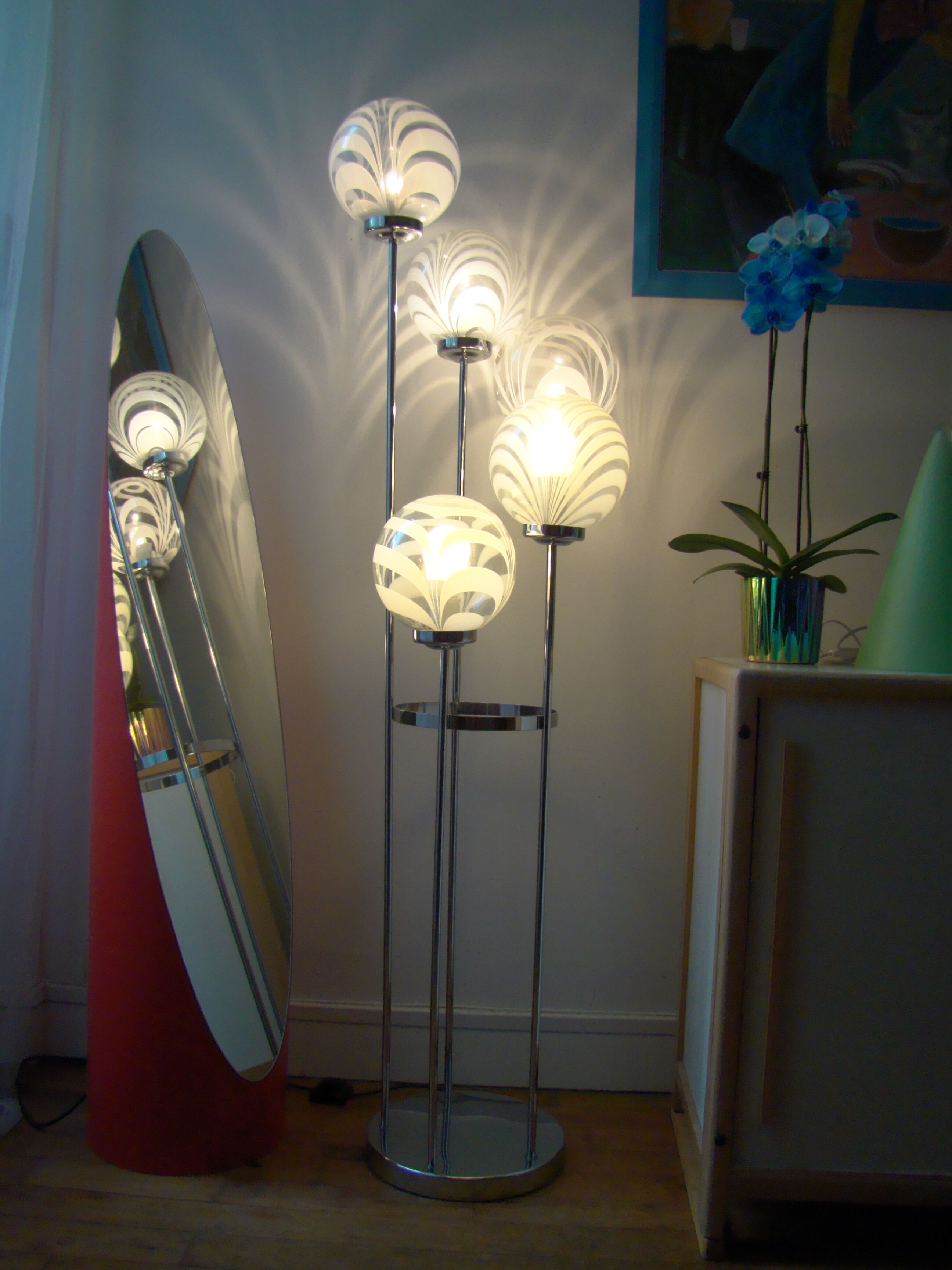 Lampadaire vintage 5 globes Mazzega en cascade