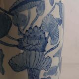 Vase or asian potiche pattern koi carps early xxth