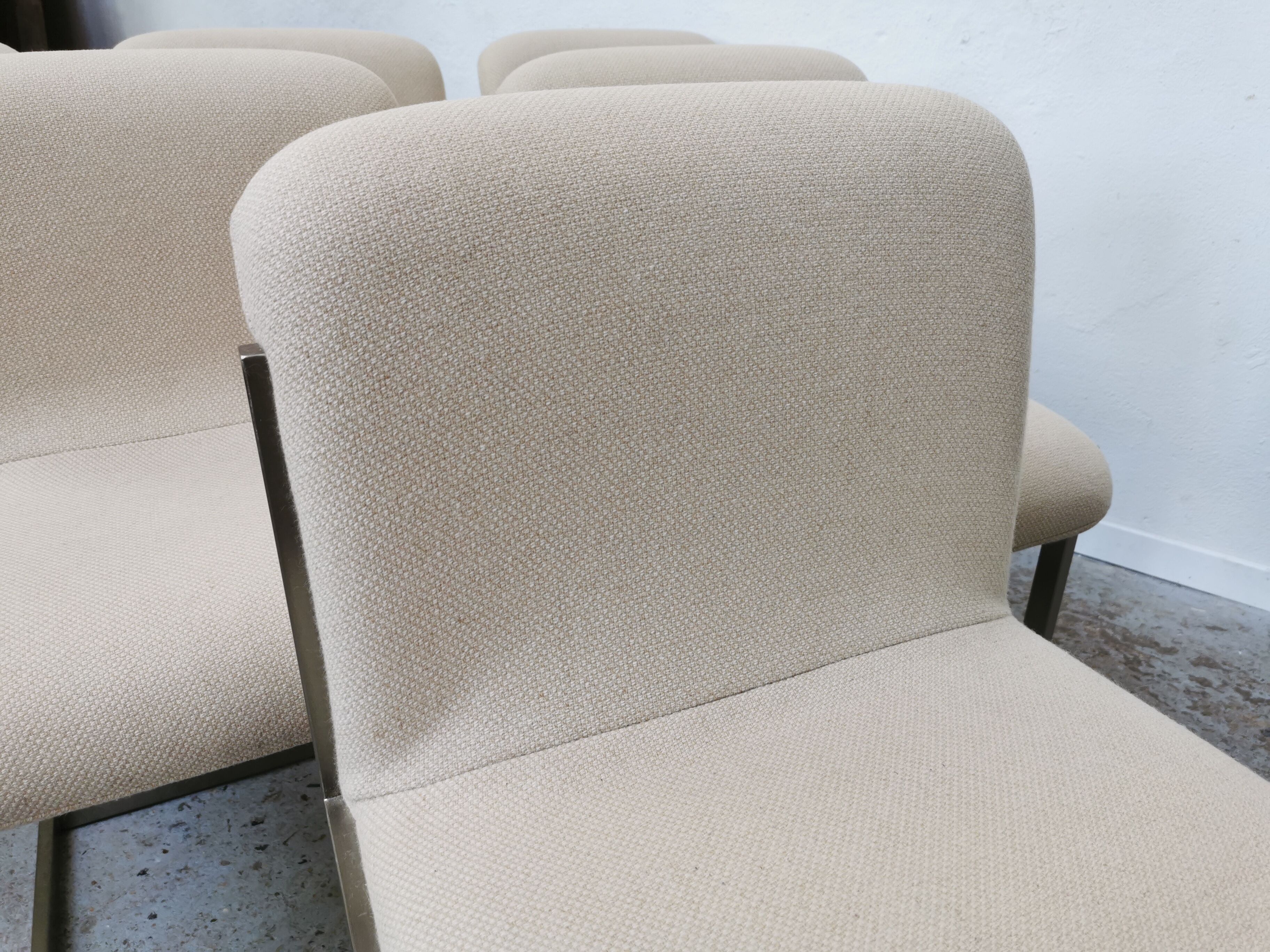 Set of 6 vintage chairs design 1970