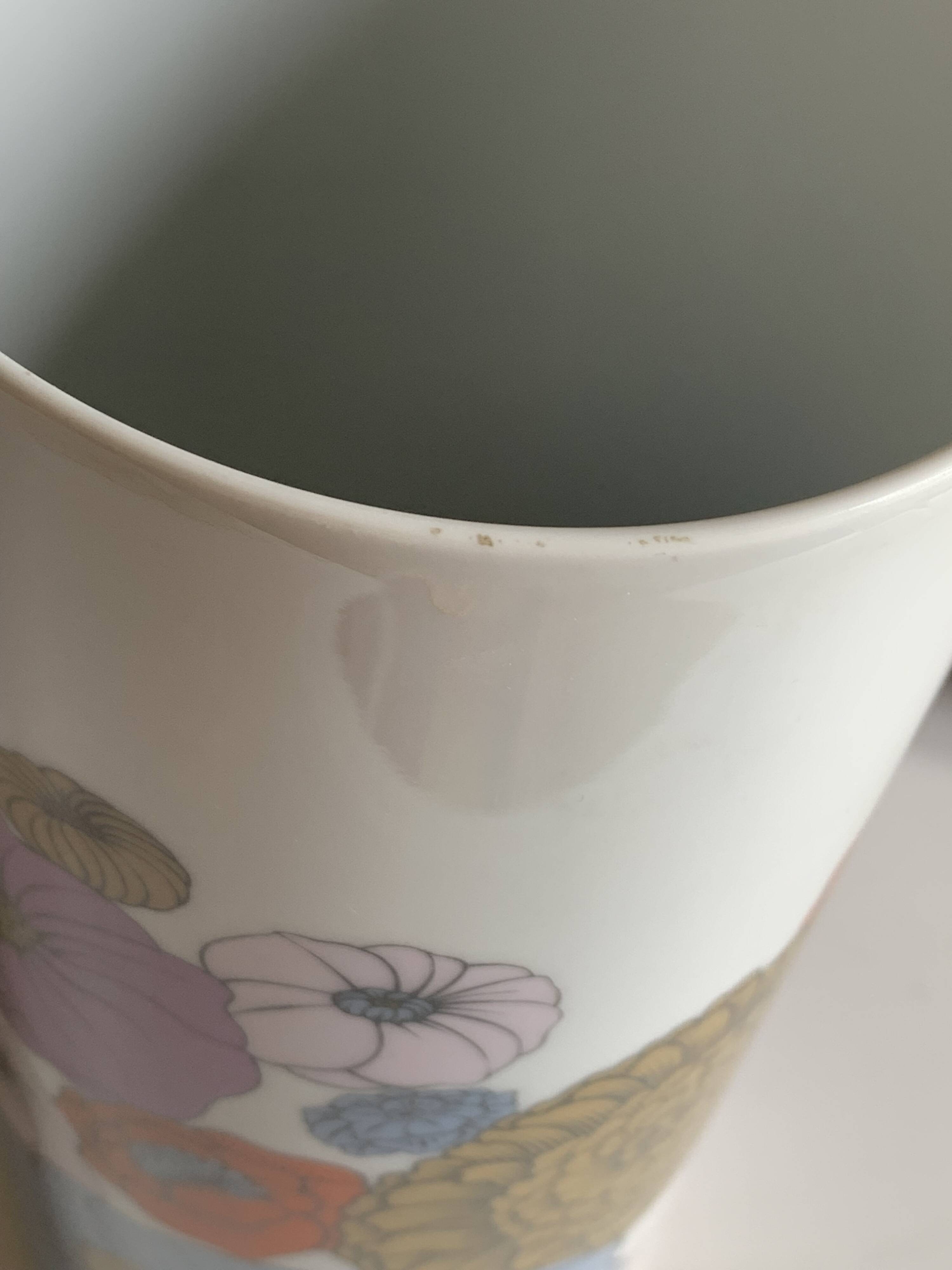 Vintage cylindrical vase Rosenthal