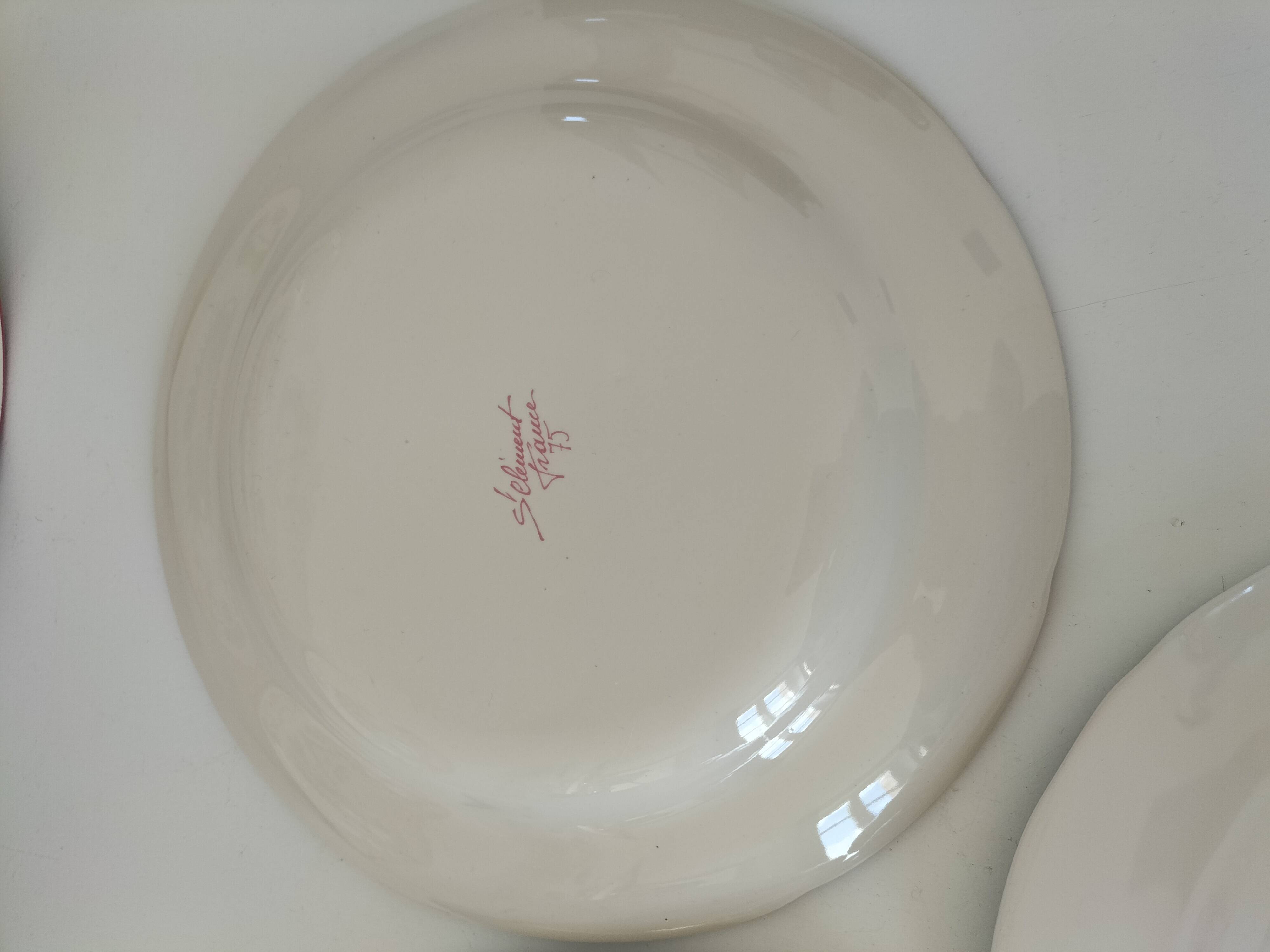 Set of 6 plates with birds and roosters.