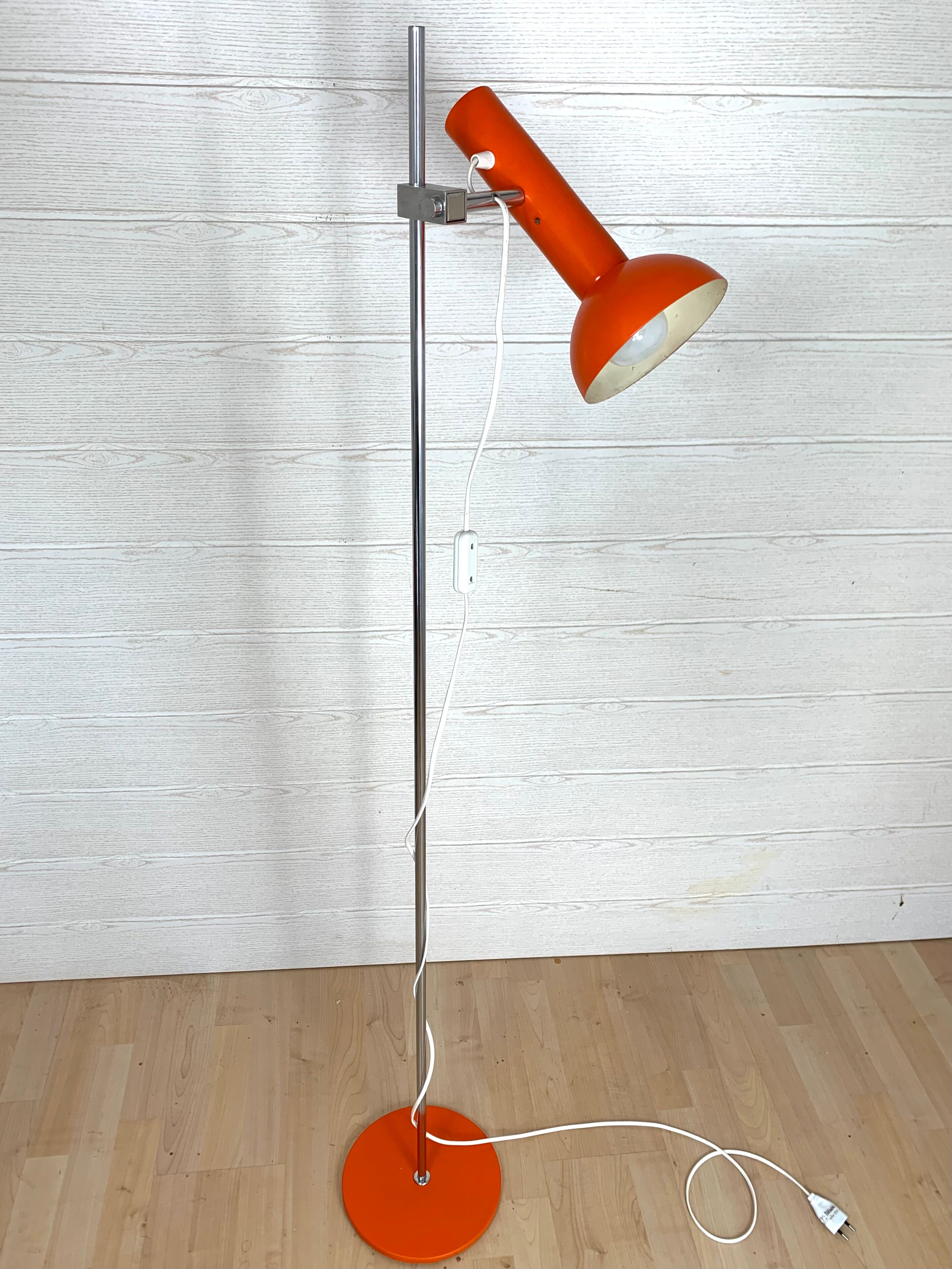 Vintage floor lamp a spot - 1970