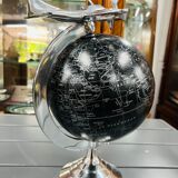 Aluminum globe to be laid with an aircraft axle