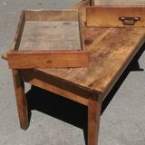 Farm table