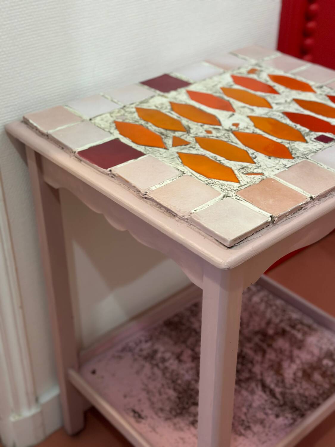 Side table console mosaic pink orange original vintage charm colourful