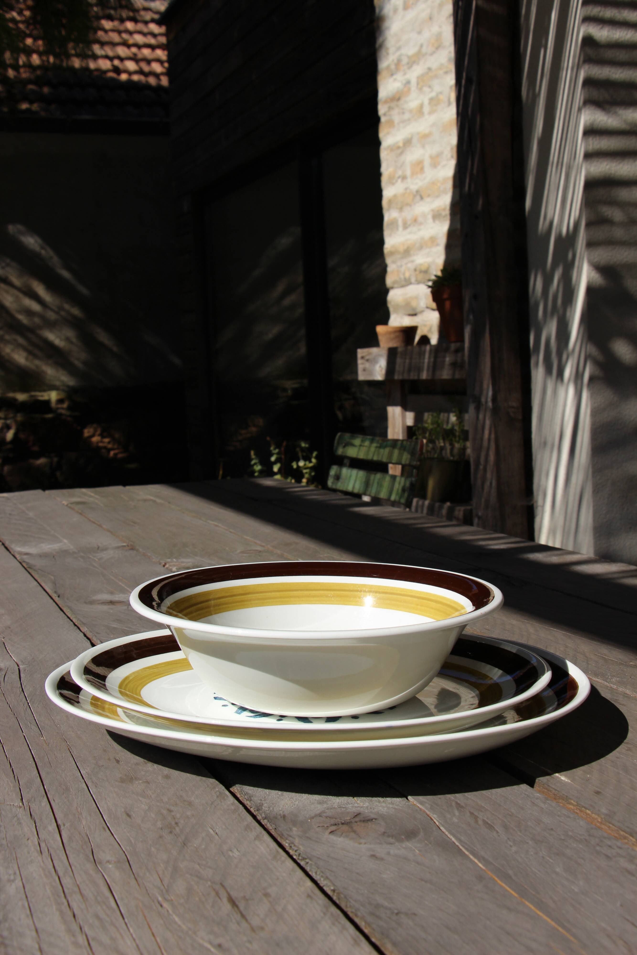 Set of 3 vintage ceramic dishes