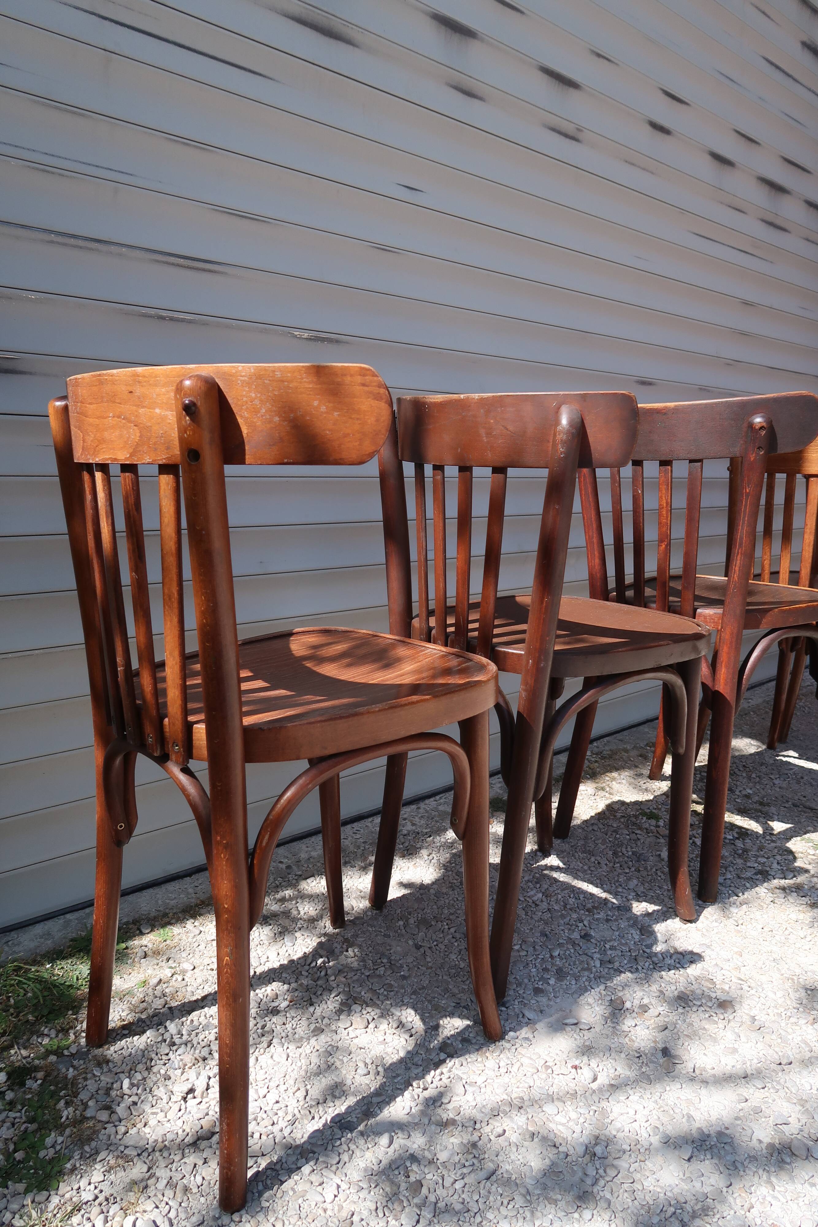 Lot of 6 vintage bistro chairs
