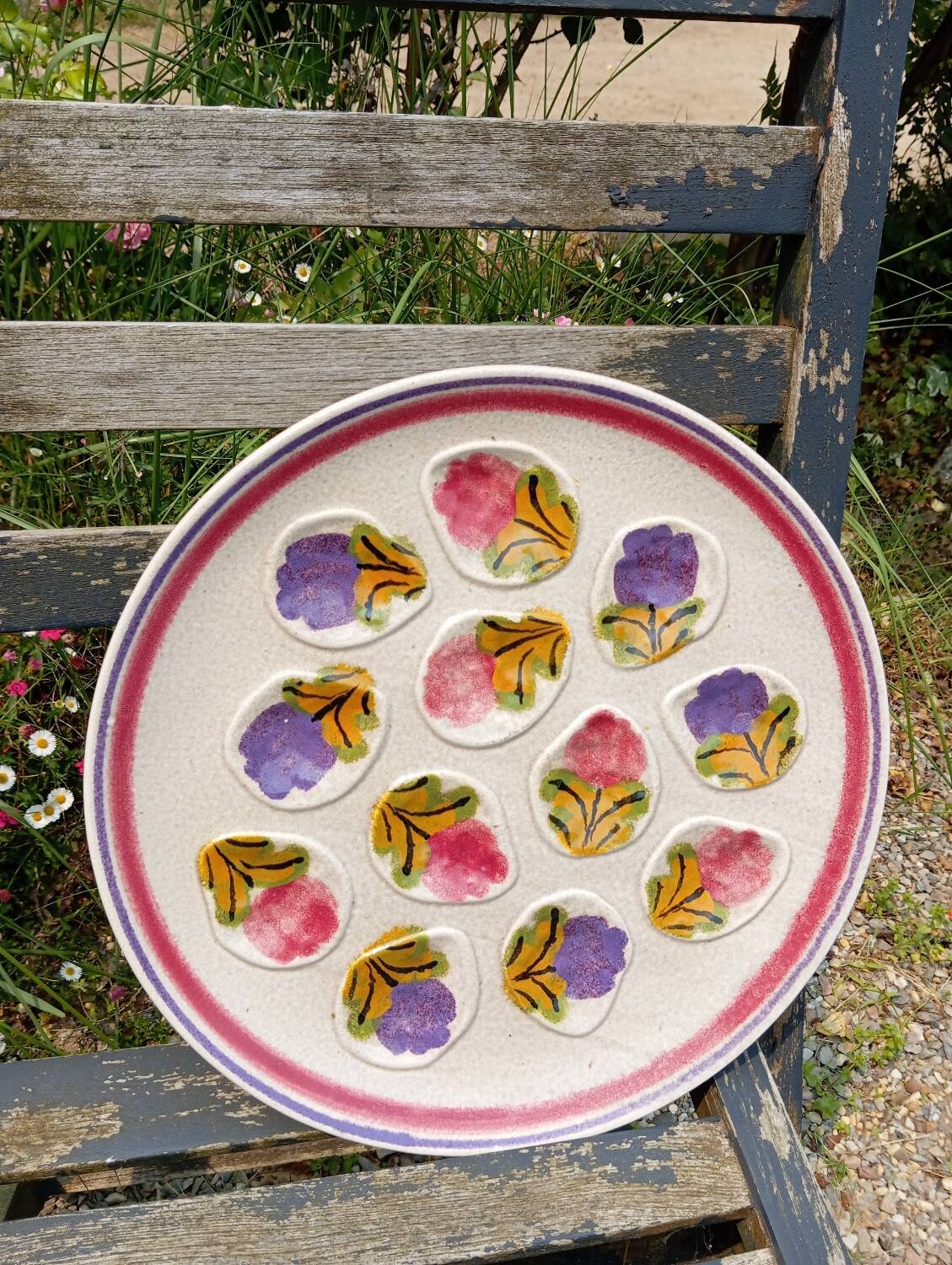 Oyster dish with flower decoration from Ninon de MBFA - Pornic