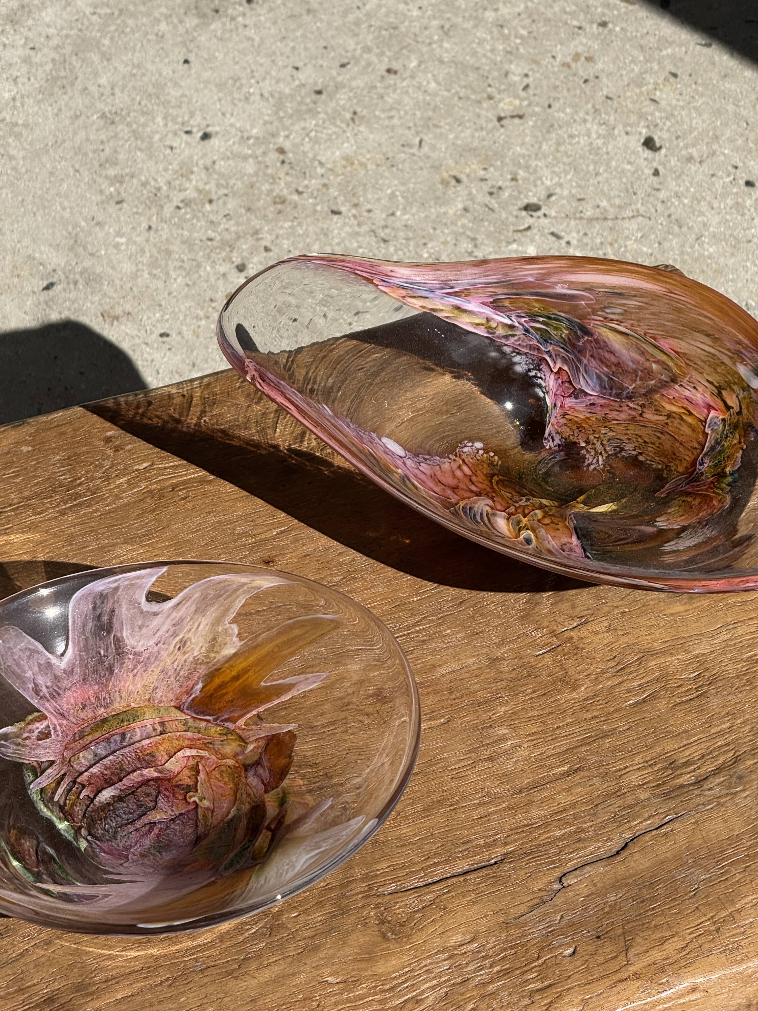 Contemporary pink blown glass bowl Carlos Vieira D21