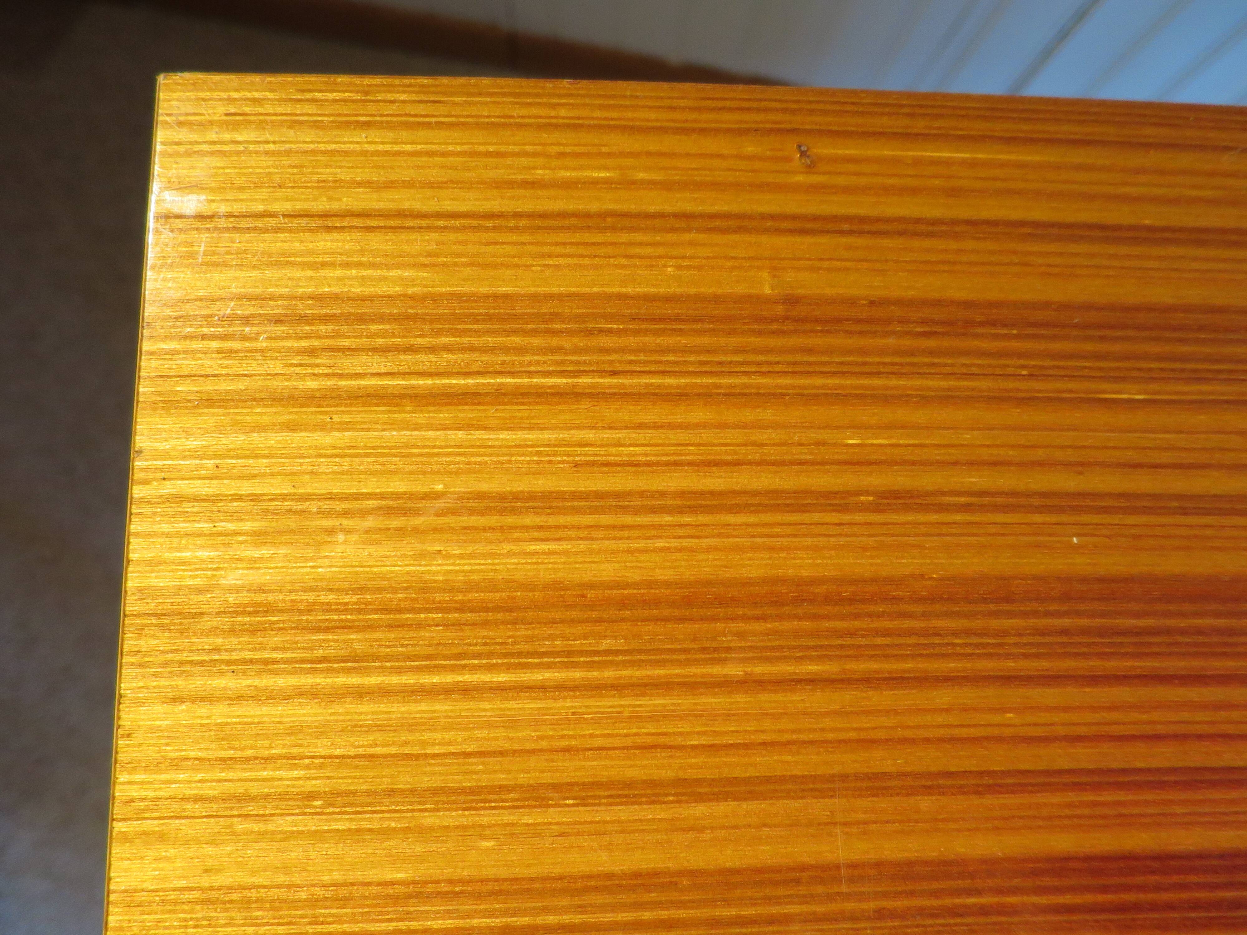 3-drawer chest of drawers - 60s - vintage - marquetry effect - spinning top feet