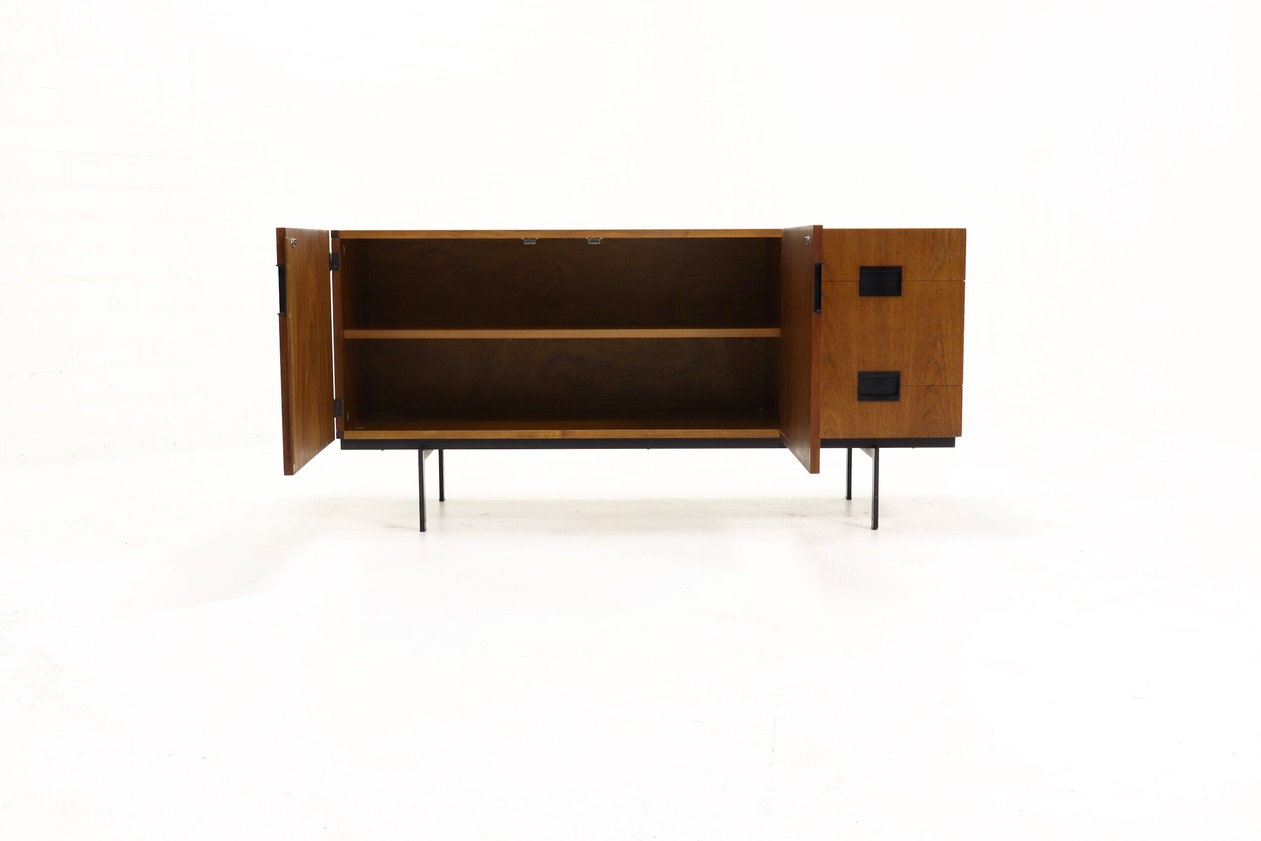 Pastoe DU01 japanese series sideboard by Cees Braakman 1950s