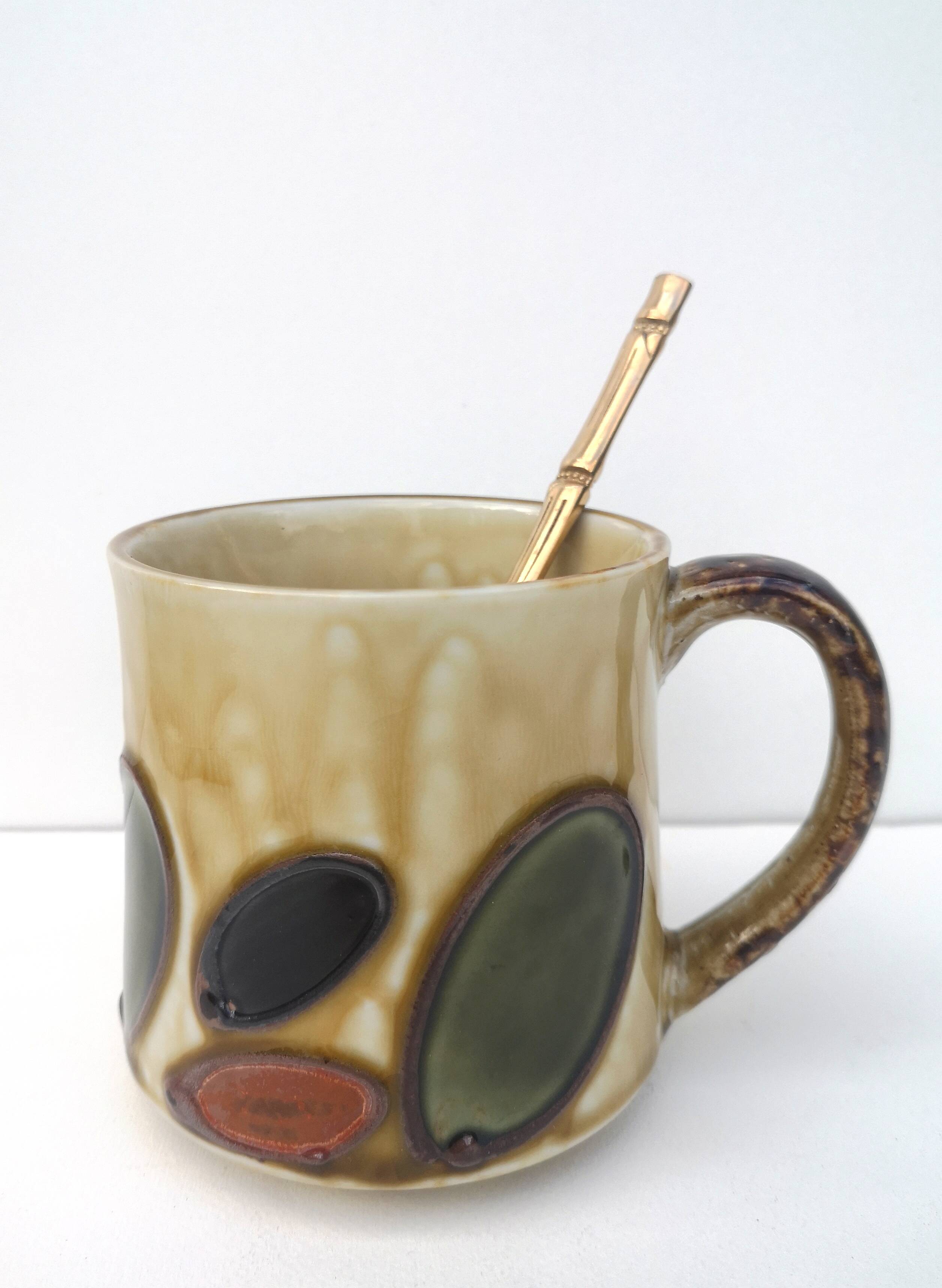 Set of 4 vintage ceramic mugs