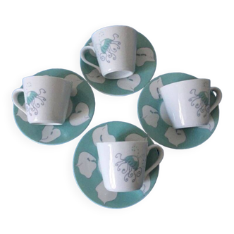 Ensemble de 4 tasses et leur soucoupe en porcelaine, motif méduse signé yves blayo