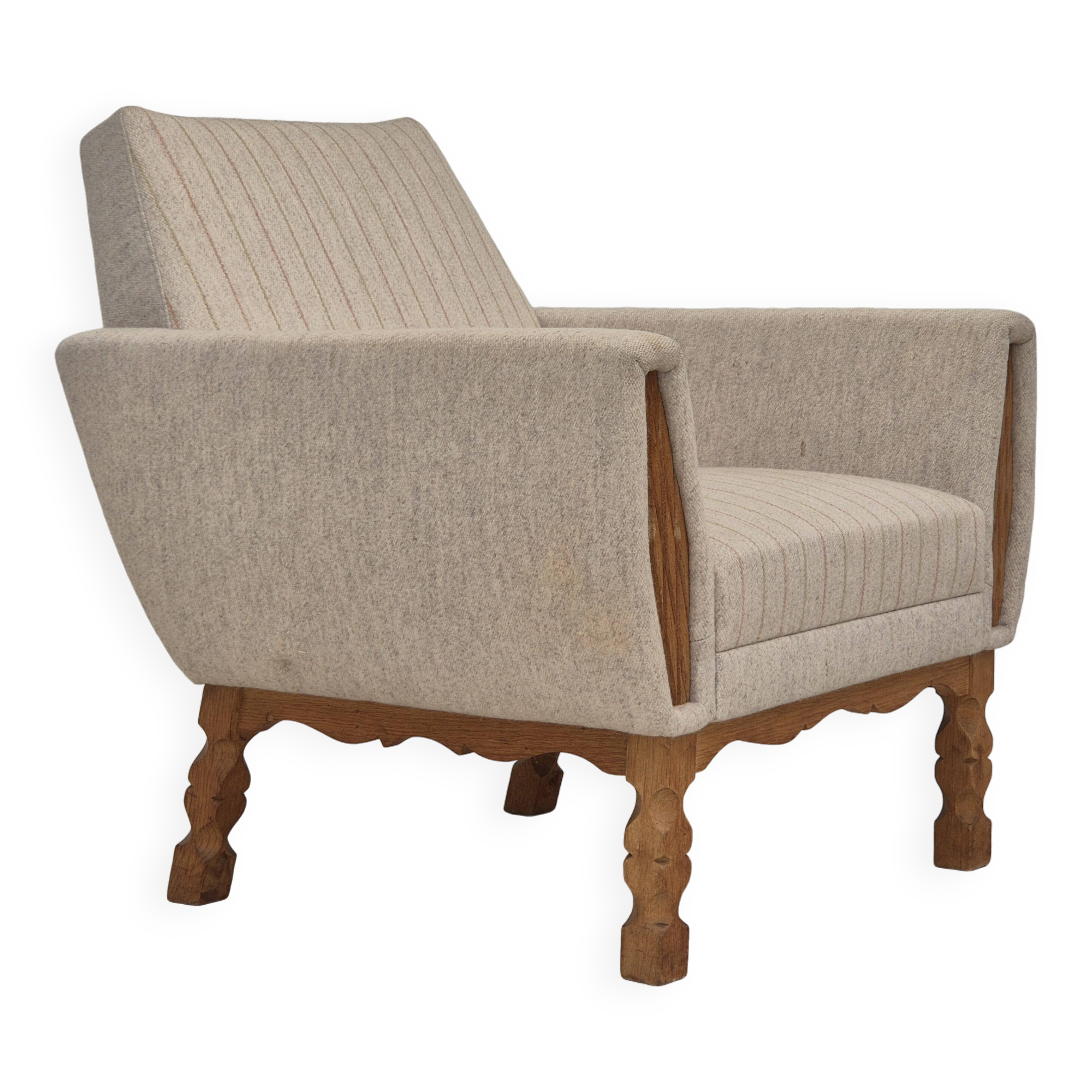 1970s, Danish lounge chair, furniture wool, oak wood, original condition.