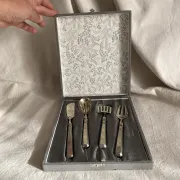 Box set for petits fours silverware Maison Ercuis