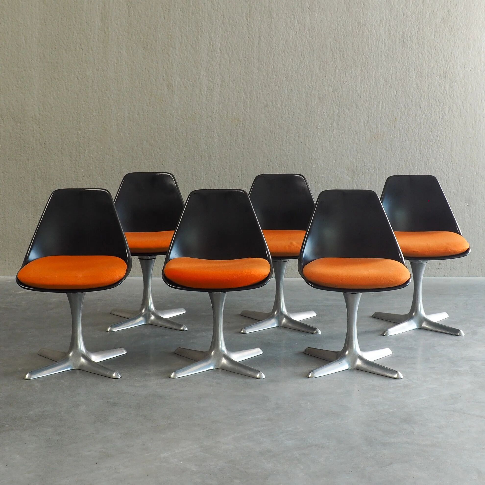 Space Age dining set by Maurice Burke for Arkana