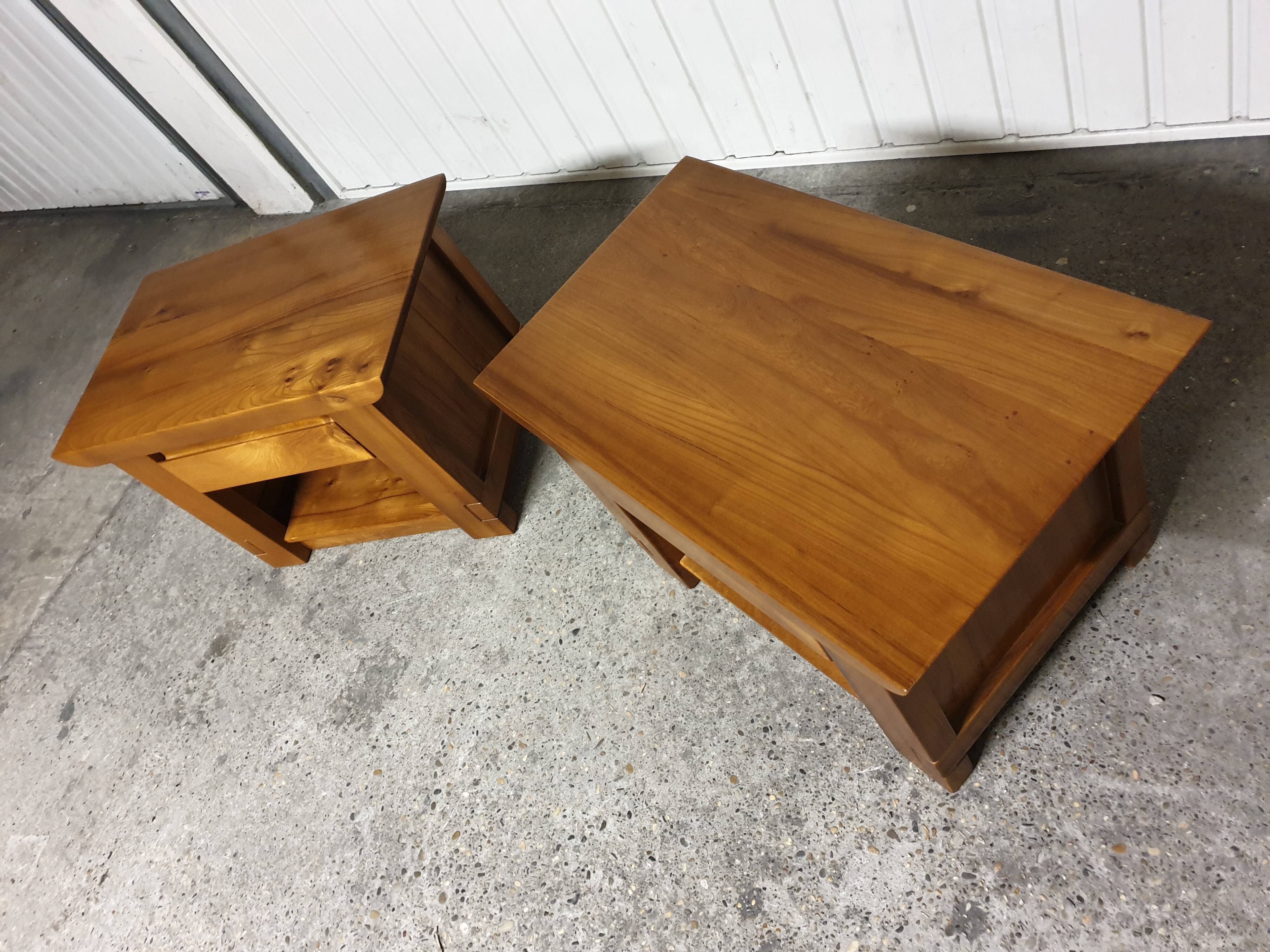 Pair of elm bedside tables Luigi Gorgoni 1980