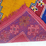 Handmade moroccan berber carpet 213 x 138 cm