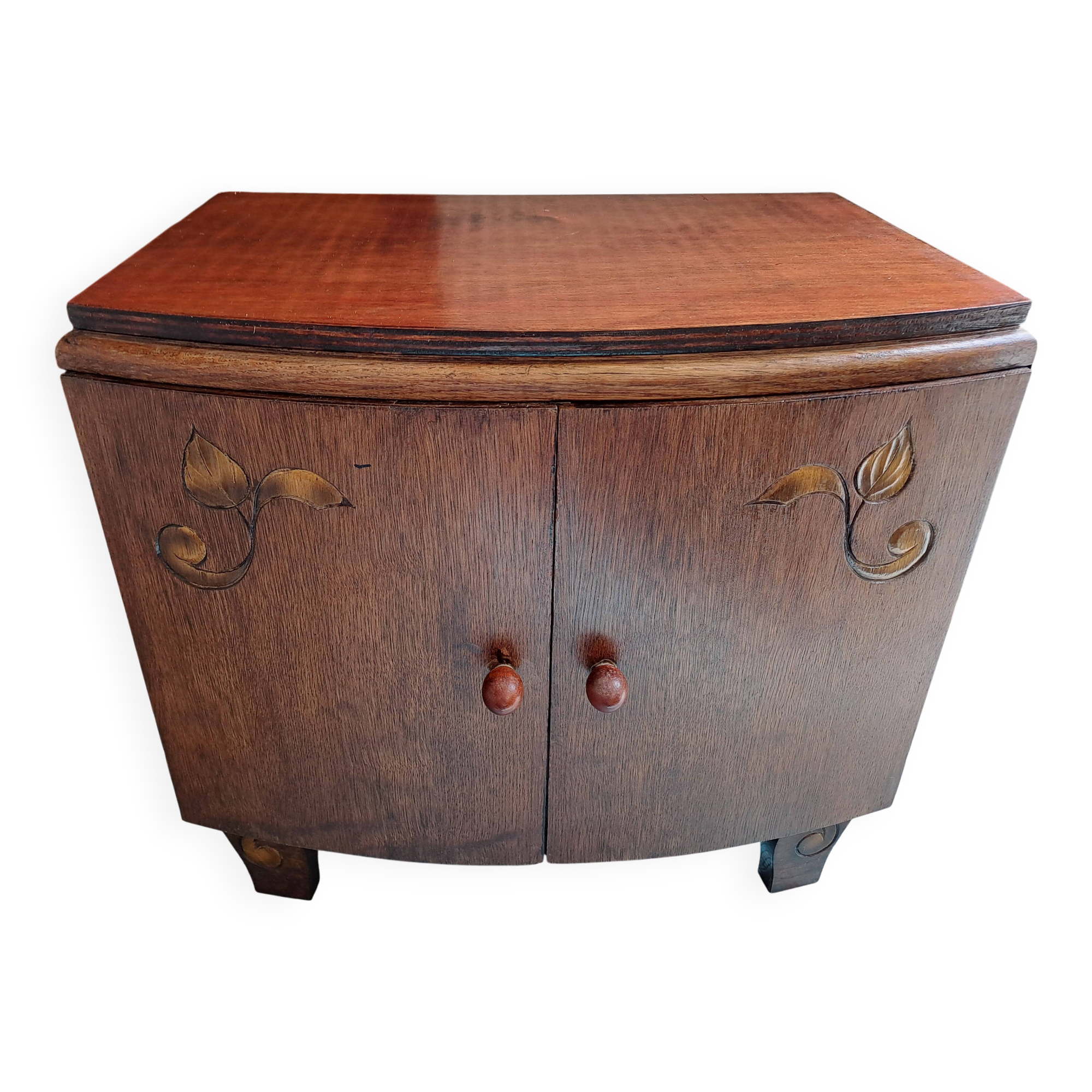 2-section nightstand