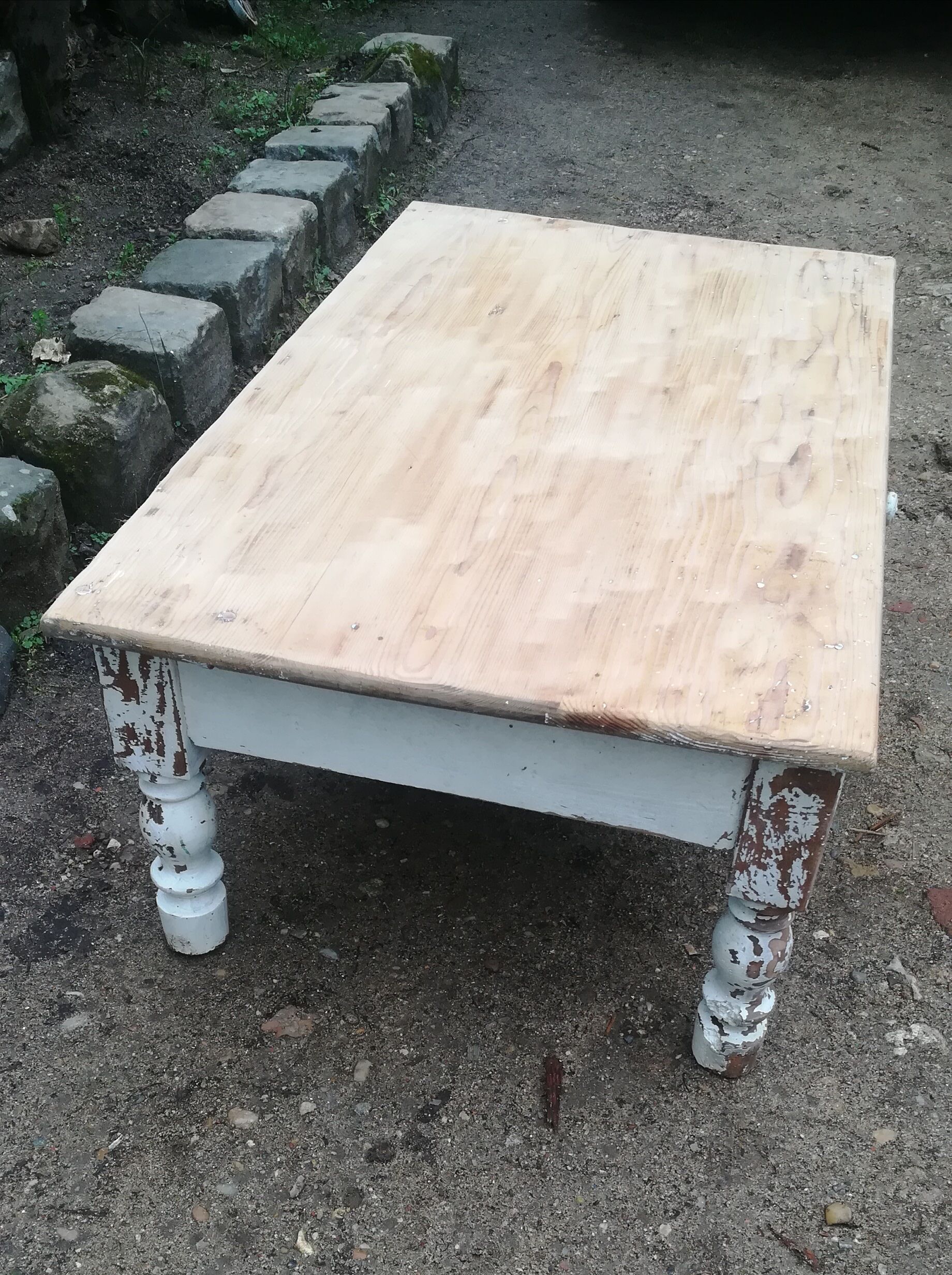 Low table bohemian spirit