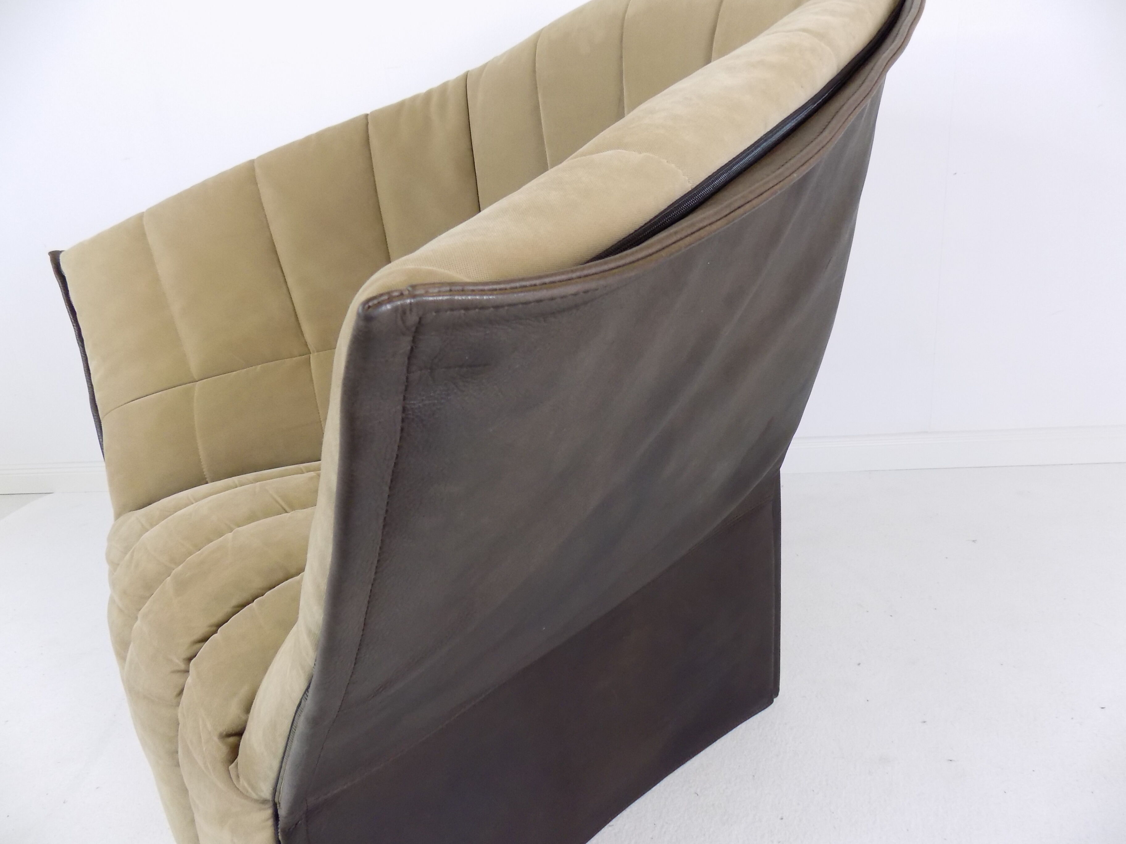 Moel lounge chair by Inga Sempé for Ligne Roset