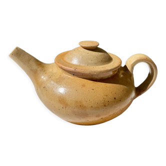 Sandstone teapot