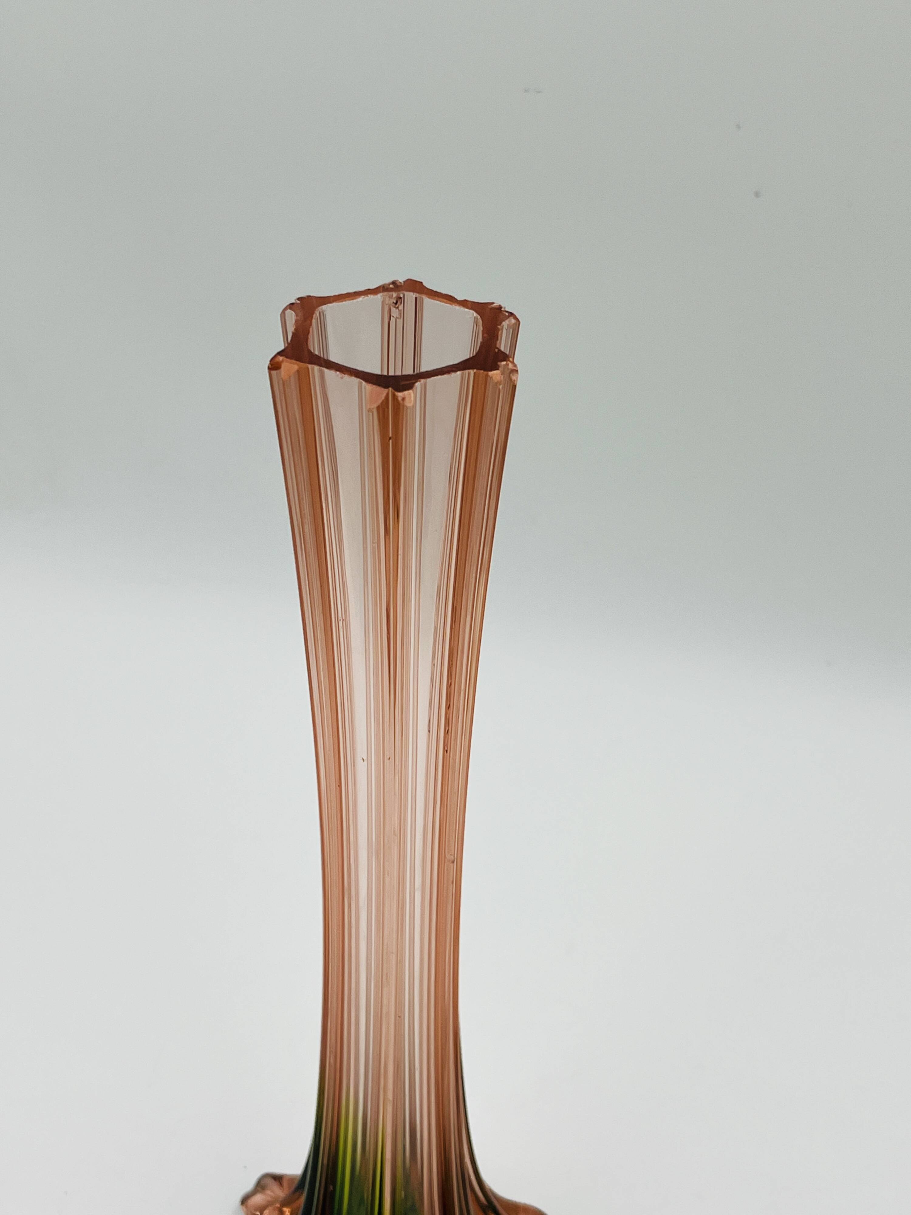 Paire de soliflores vintage en verre rose et vert