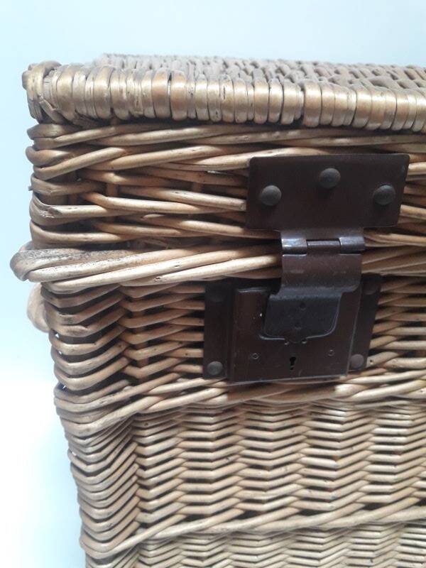 Wicker trunk L75xH53xD48 vintage