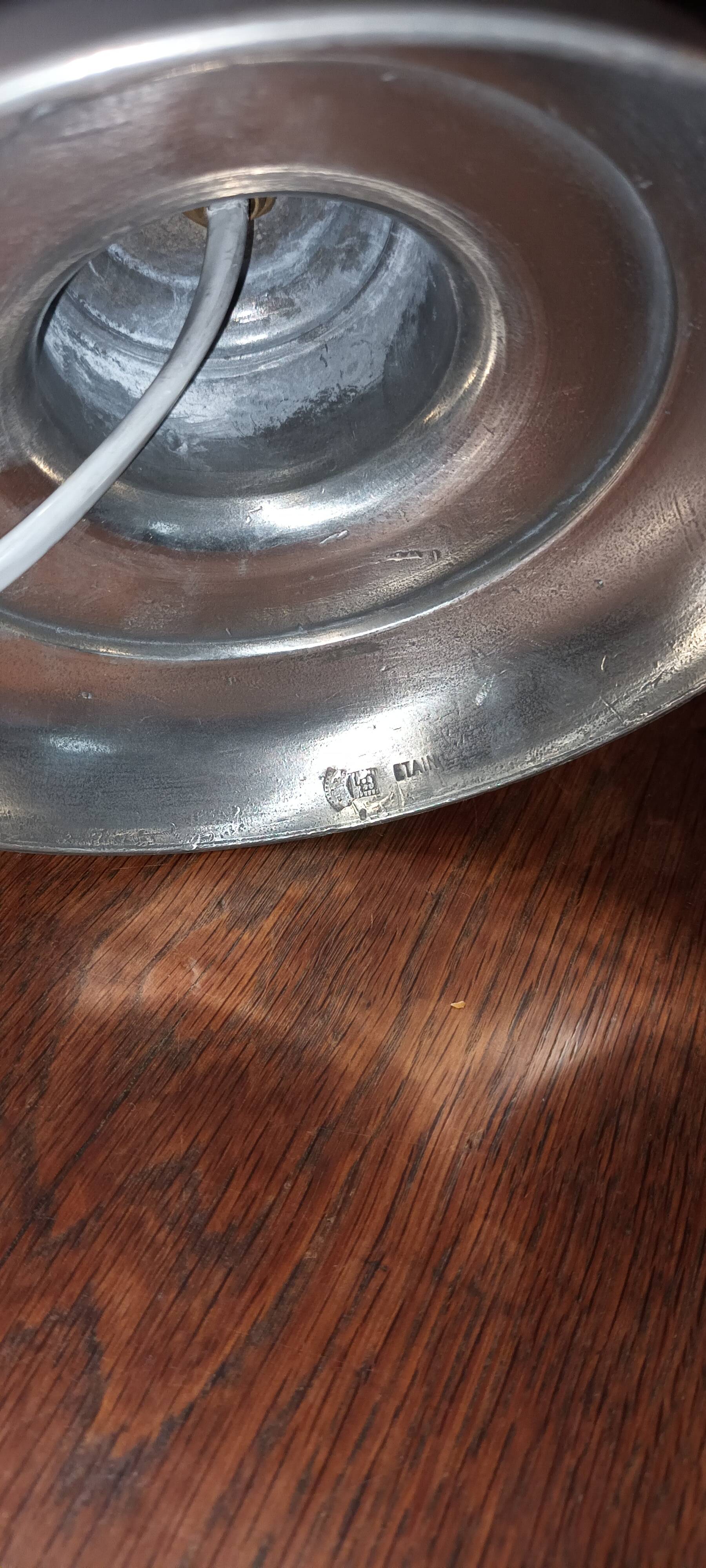 Lampe étain et bois