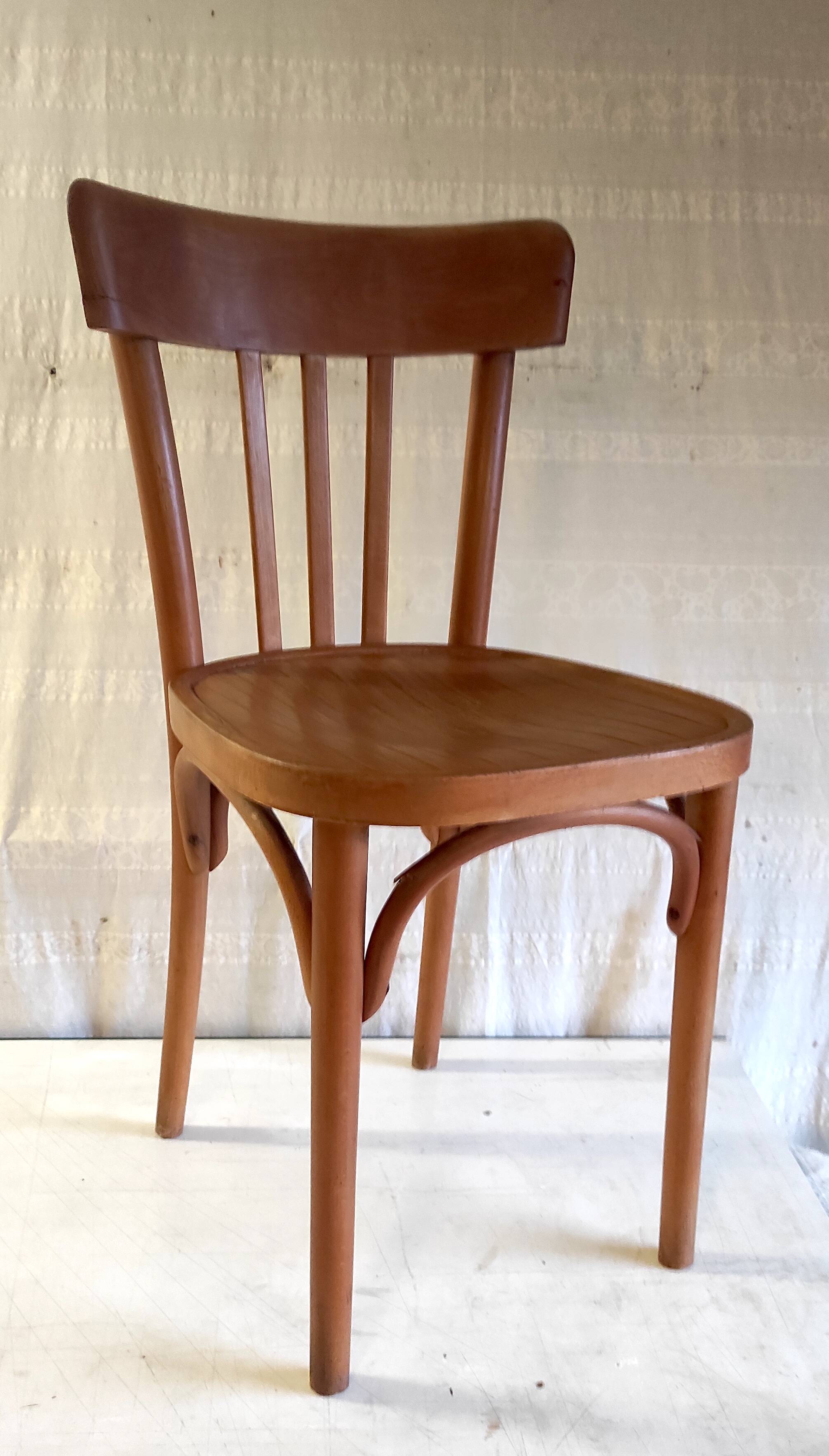 Chaise bistrot en bois courbé - mid. XXème