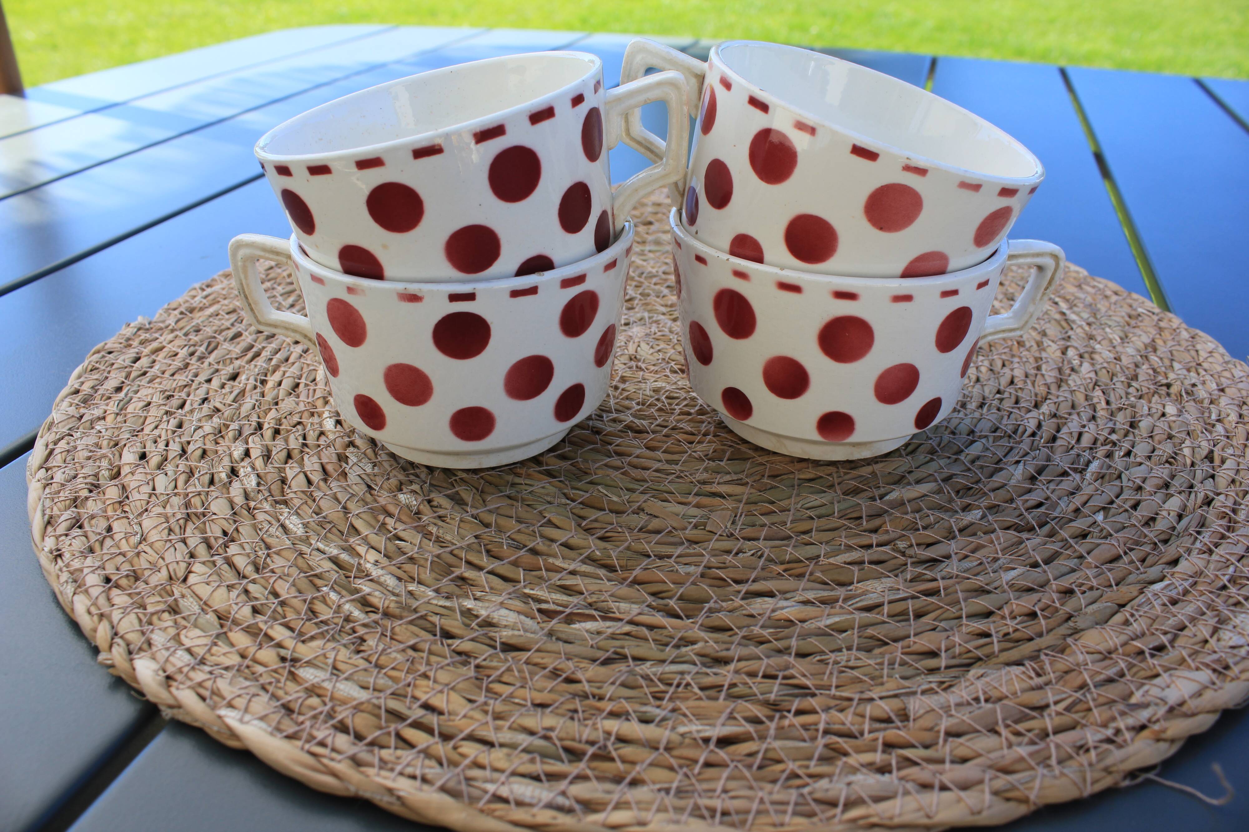 Set of 4 burgundy polka dot coffee cups Digoin Sarreguemines