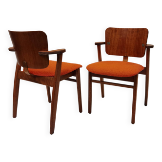 Ilmari Tapiovaara, Set of 2 vintage ‘Domus’ armchairs, 1946