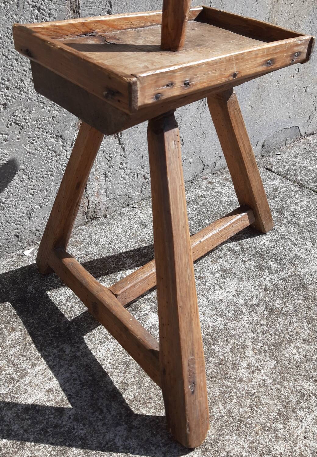 Tripode en bois massif