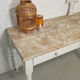 Console patinated