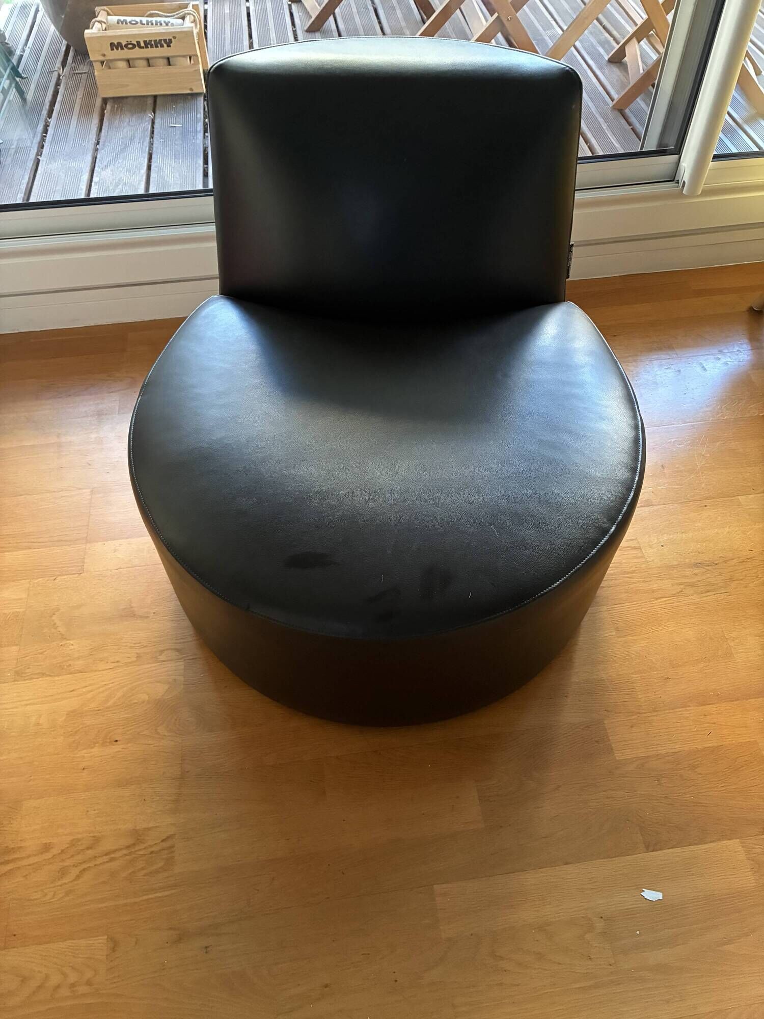 Baobab design armchair