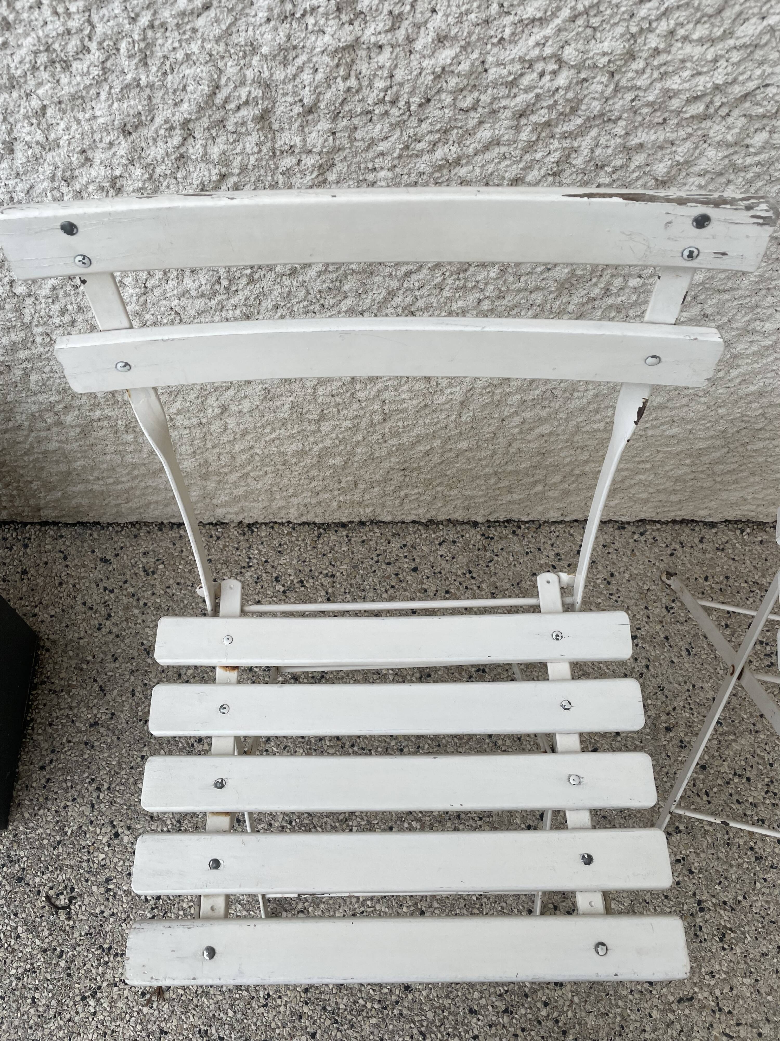 Pair of vintage folding chairs