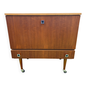 Meuble bar style scandinave