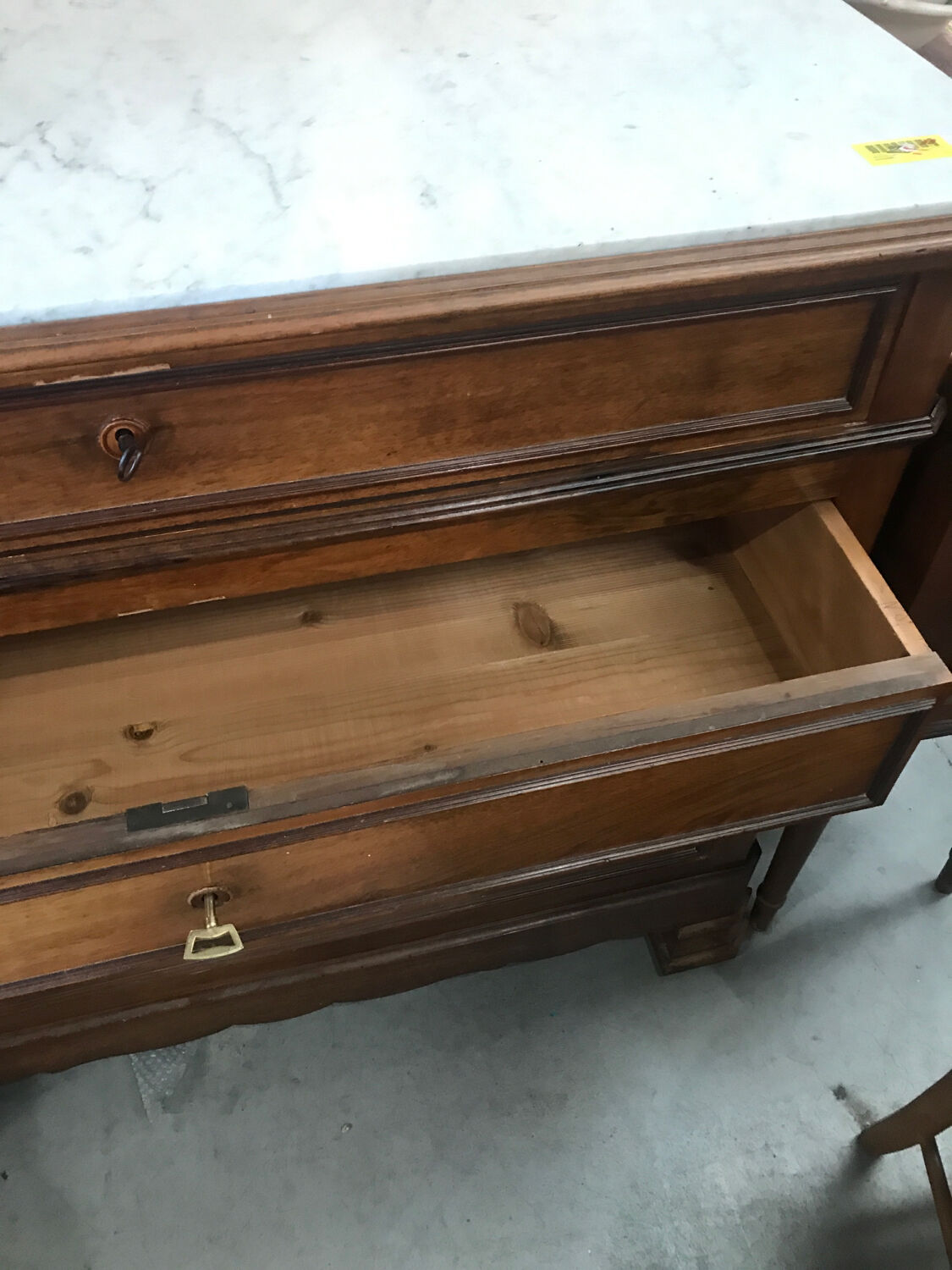 Drawer chest with marble top
