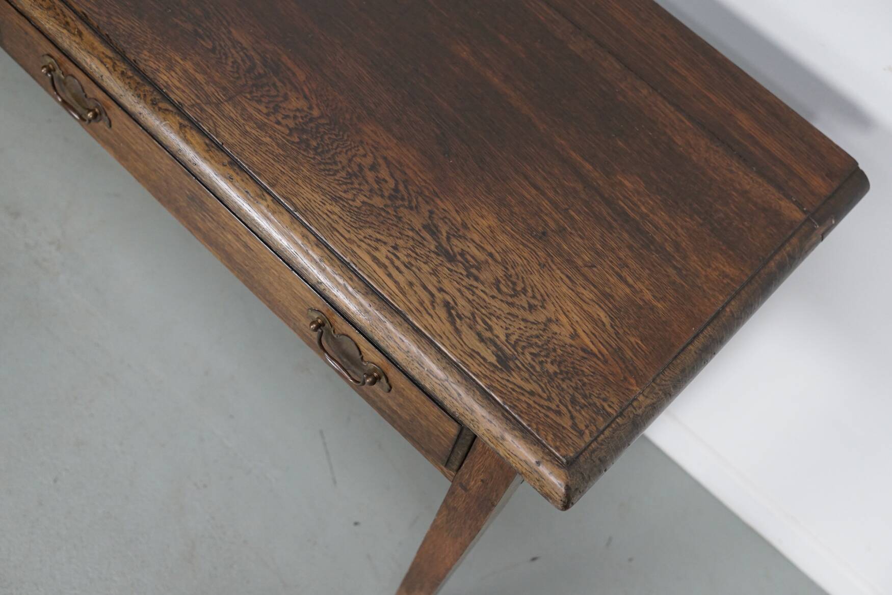 Vintage English Rustic Farmhouse Oak Side Table, 1950s