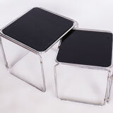 Tables gigognes restaurées du milieu du siècle, acier chromé, verre Opaxit, Tchéquie, années 1960