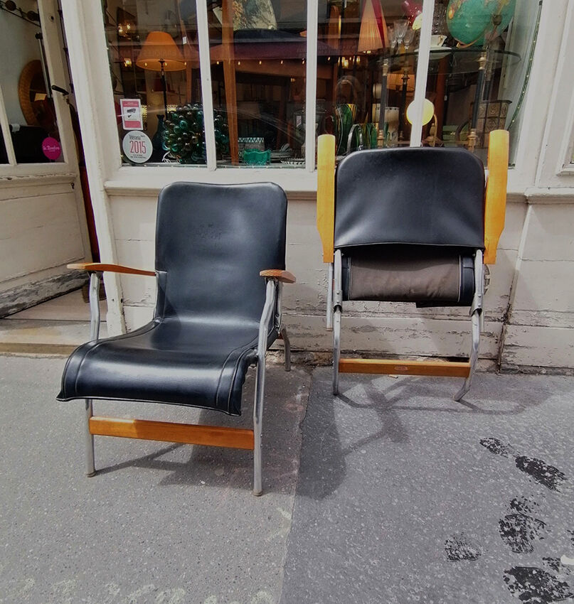 Pair of folding armchairs Casteljoyeux, 1960