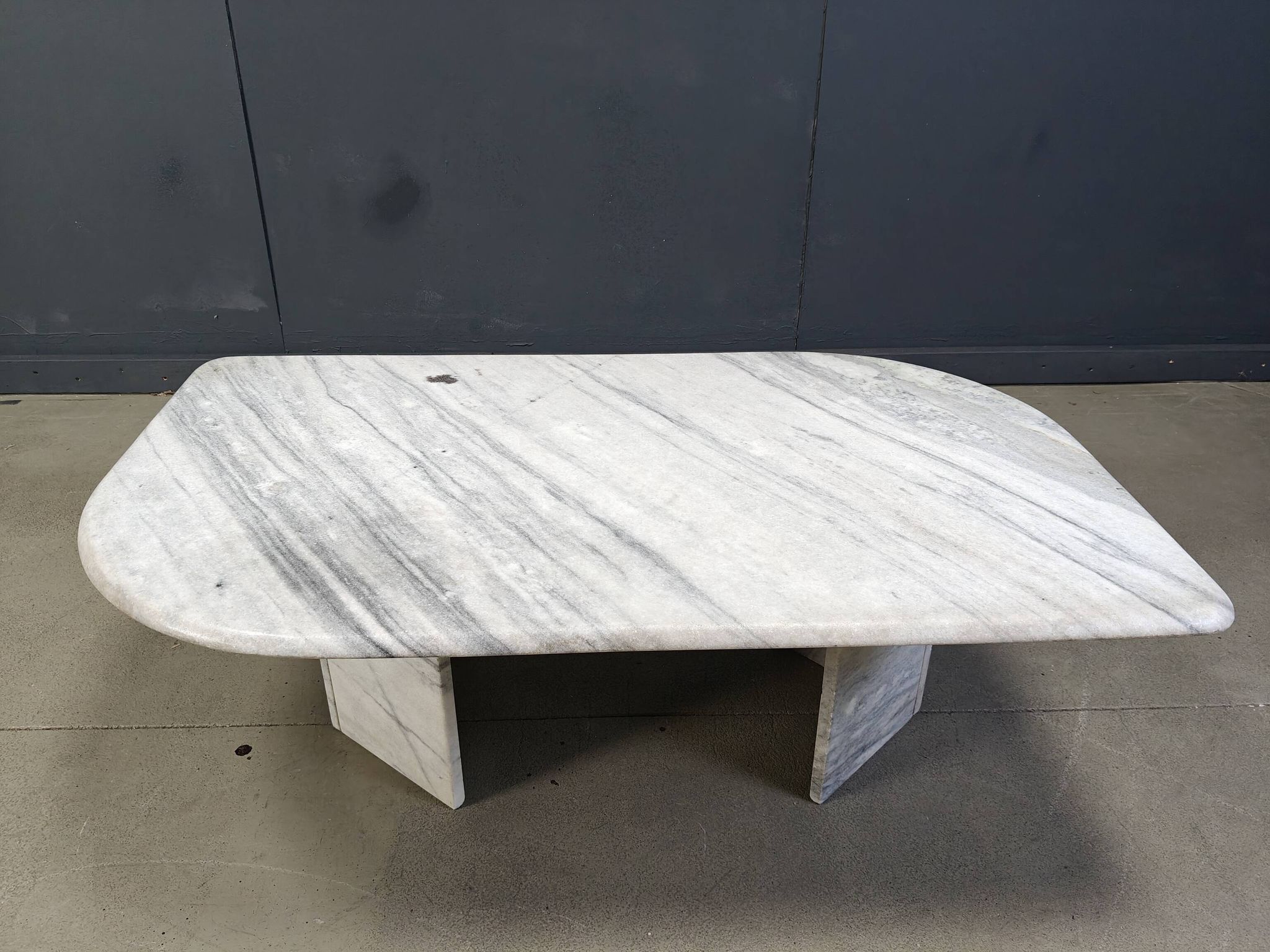 Table basse vintage en marbre blanc, années 1970