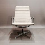 EA116 armchair by Charles and Ray Eames