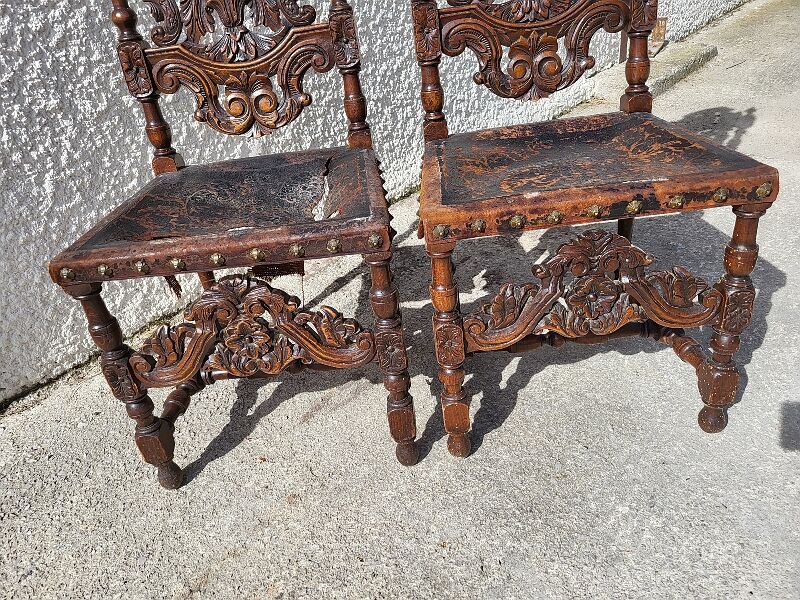 Pair of large chairs to restore in carved wood of the xix th century ref je