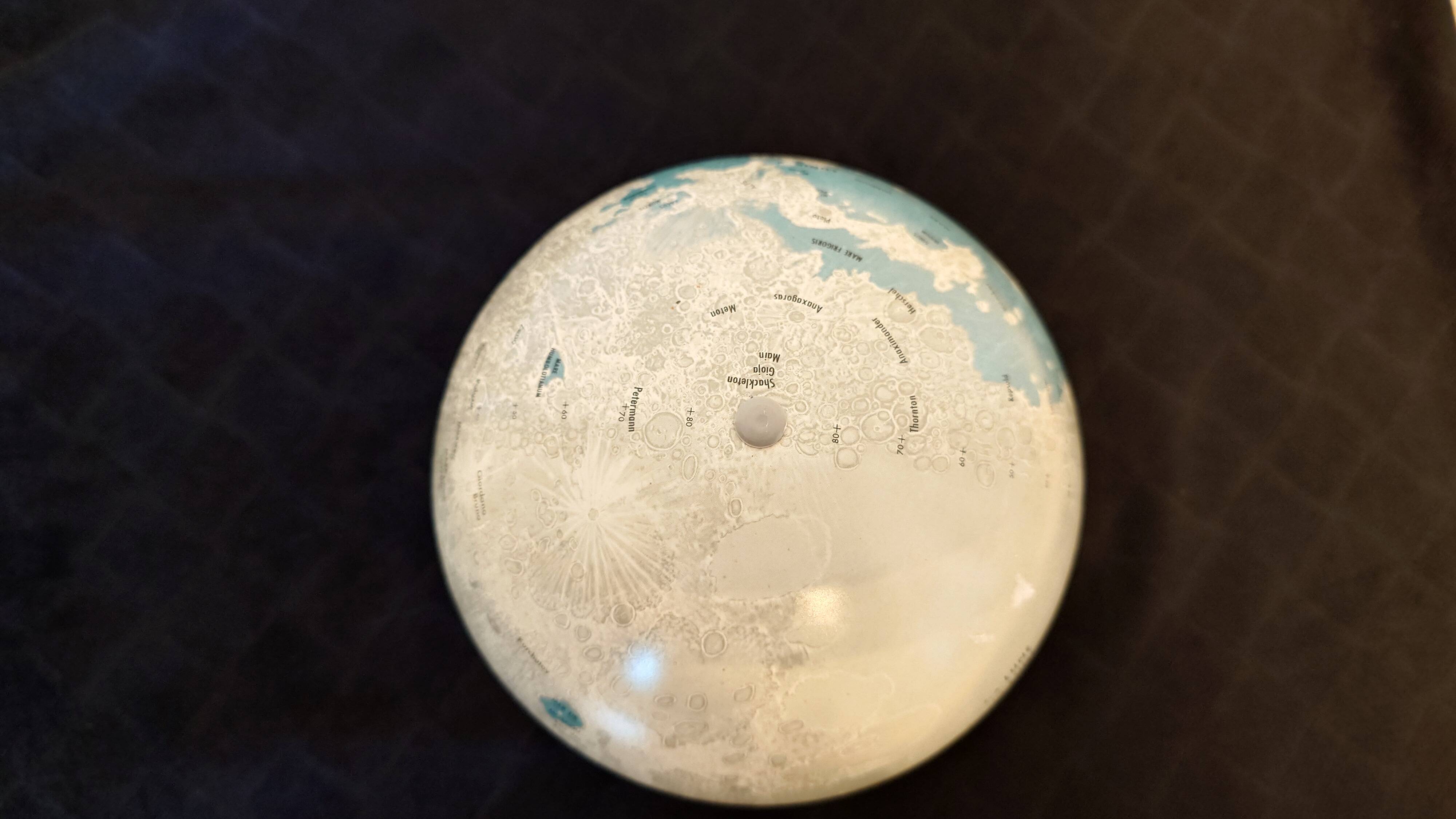 Lunar globe Robert I. Johnson 1966 – Vintage NASA – metal, original base