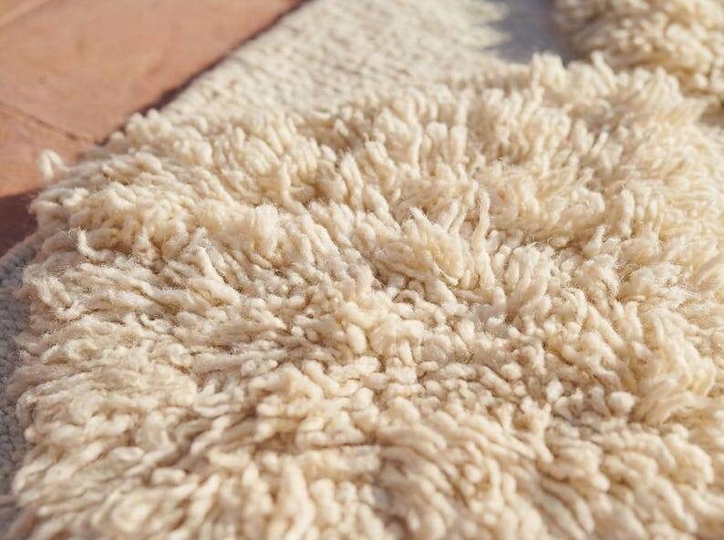 Modern Moroccan Beni Ourain rug 150/250 cm